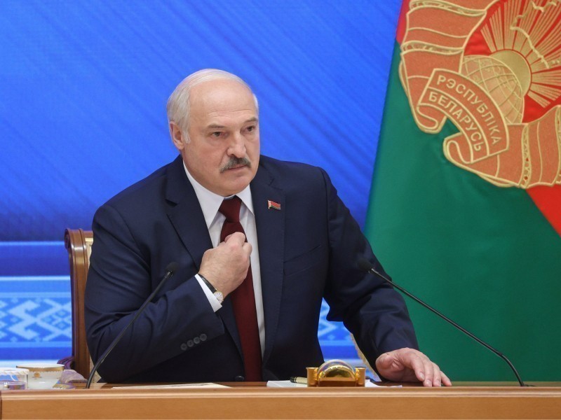 Лукашенко Ғарб дипломатларининг Беларусдаги фаолиятини фашизмга таққослади 