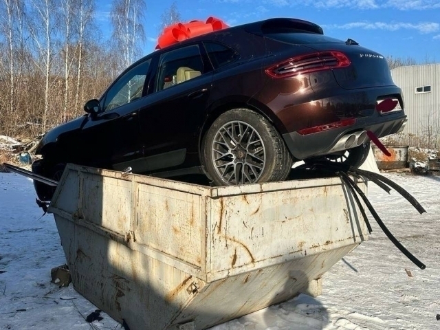 Keksa ayol bilan anal jinsiy aloqa