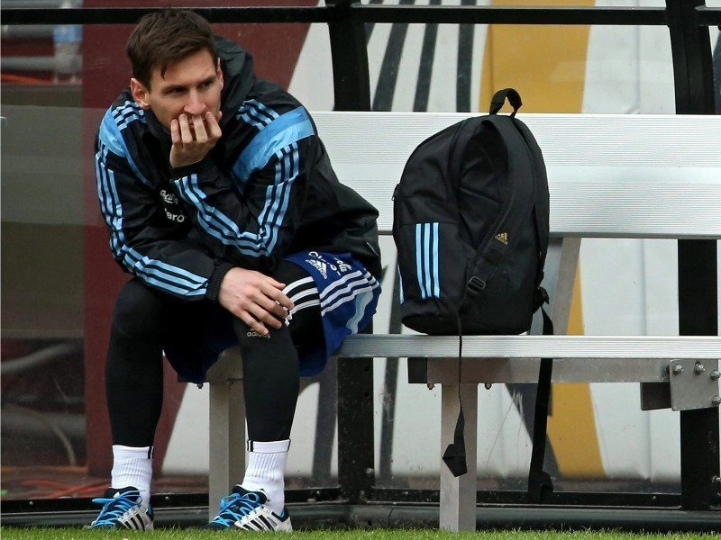 PSJ Argentinaga Messi uchun cheklov qo‘ydi