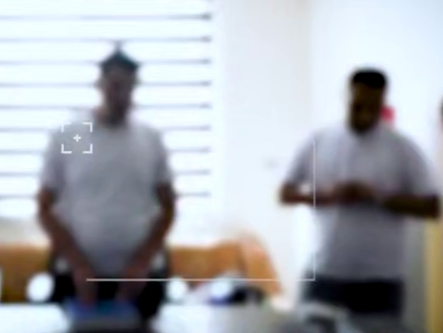 Porno biri ushlandi Porno biri ushlandi