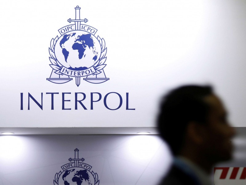 Interpol xalqaro qidiruvdagi o‘zbekistonlik ayolni BAAda ushladi