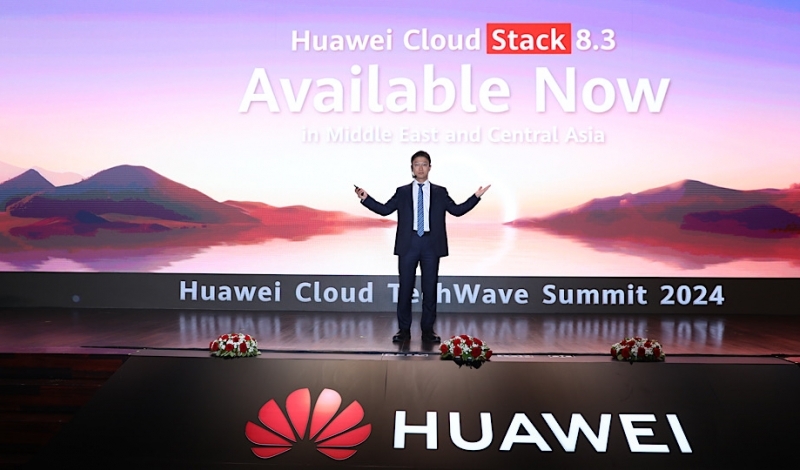 Huawei Hybrid Cloud вице-президенти Ху Юхай Яқин Шарқ ва Марказий Осиёда Huawei Cloud Stack 8.3 ишга туширилиши эълони