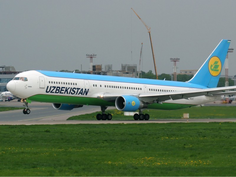 Toshkentdan Istanbulga uchgan samolyot majburan Trabzon aeroportiga qo‘ndirildi