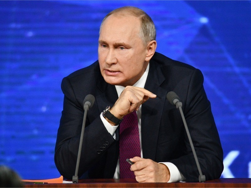 Россияни жаҳон иқтисодиётидан сиқиб чиқариш мумкин эмас – Путин