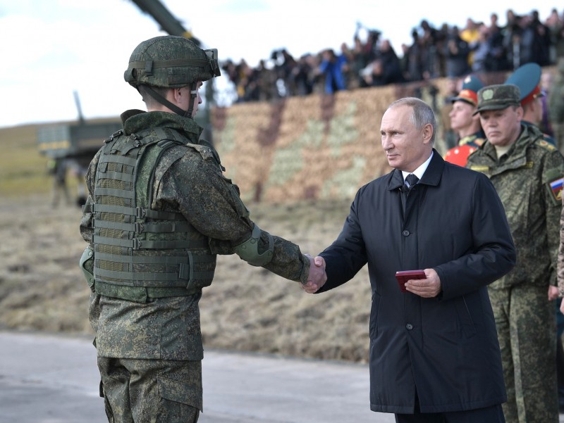 Putin Rossiyada qisman harbiy safarbarlik e’lon qildi