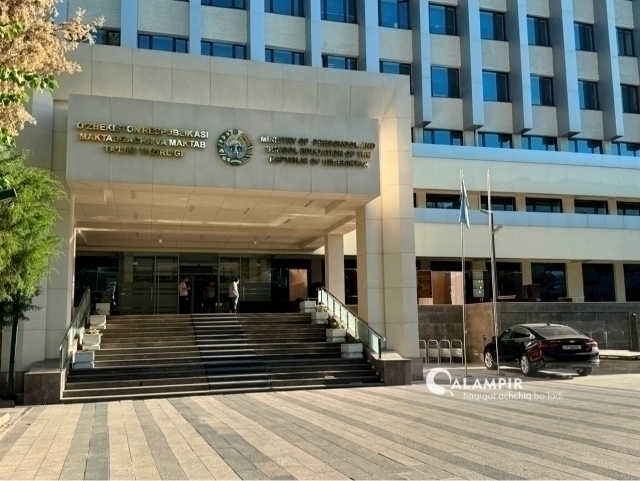 Tasodifan josuslik qilingan erotik lahzalar