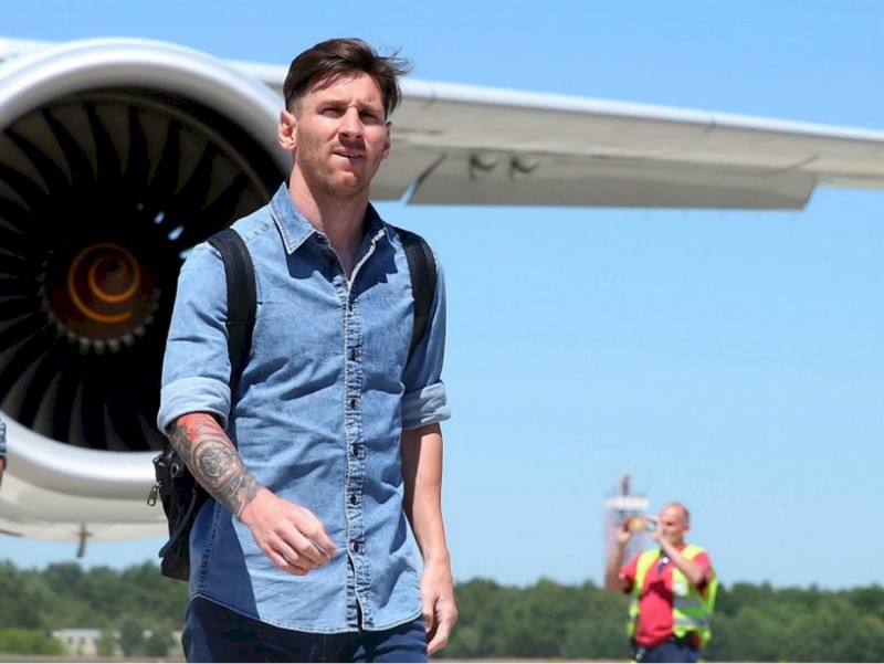Messi koronavirusdan tuzalib, Parijga uchib ketdi