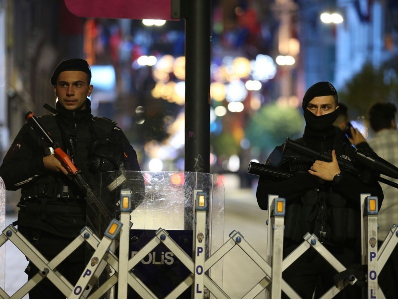 Истанбулдаги терактда гумонланган яна 8 киши қўлга олинди