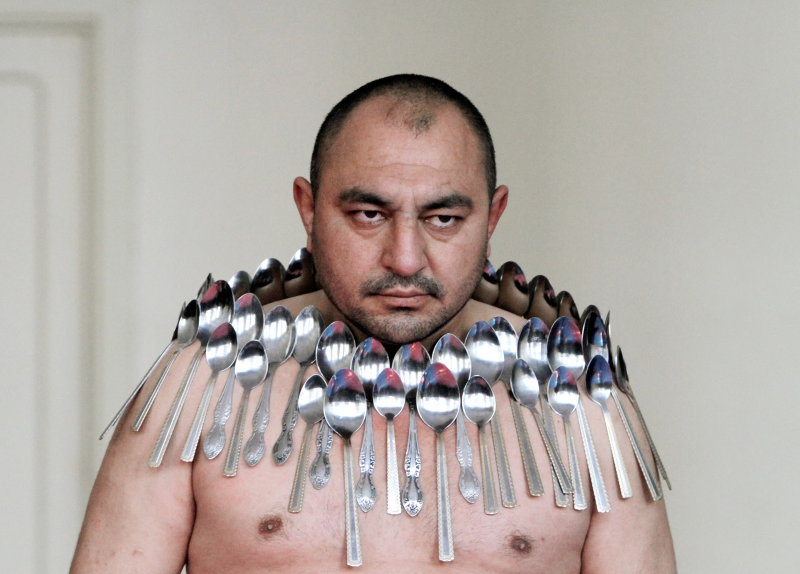 Transseksual keksa ayol Bir odam tovuqni sikayotganini tomosha qiling