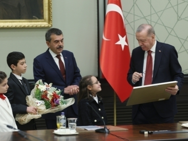 Oilaviy jinsiy aloqa filmlar