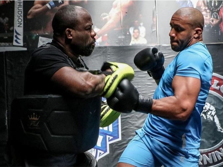 UFC: Ганнинг мураббийи Нганнуга қарши спарринг тафсилотларини очиқлади  