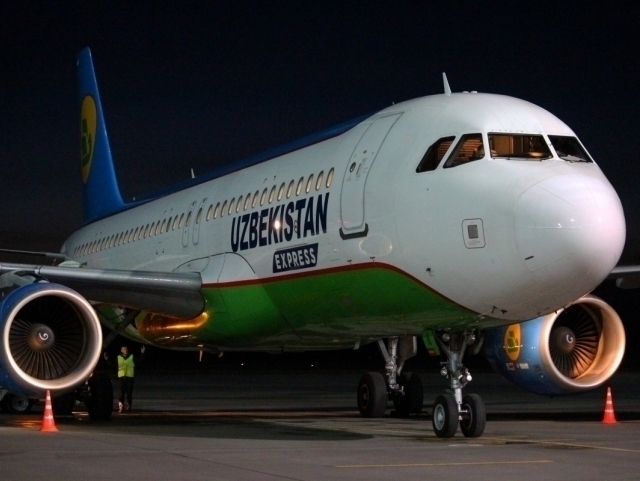 Uning bekasi bilan jinsiy aloqani suratga oldi