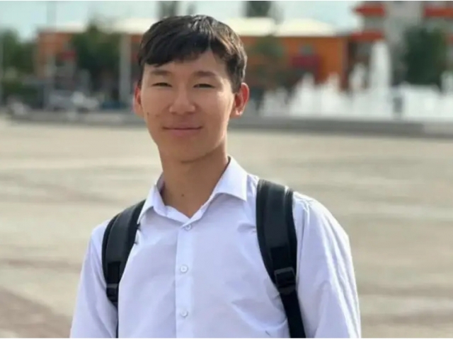 Bodibildingchi ayolning seksual fotosuratlari