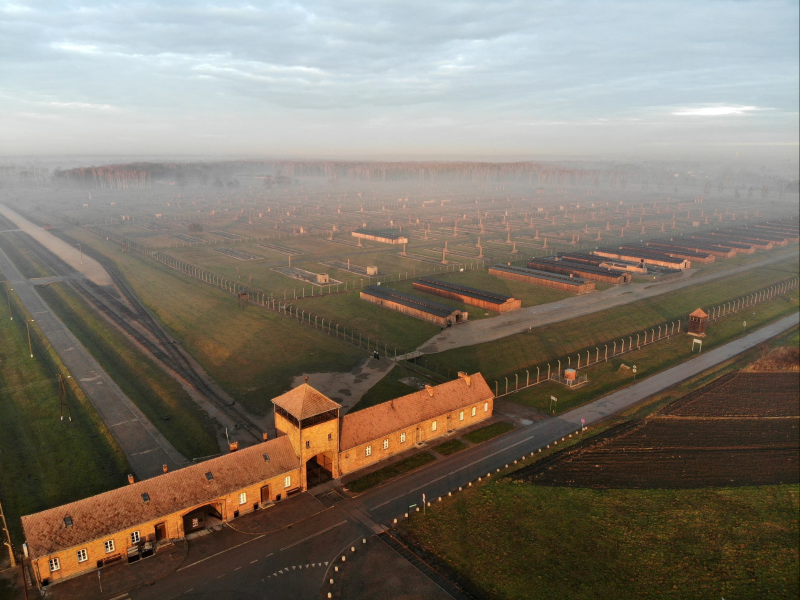 Gozal ayol erini aldayapti (porno)