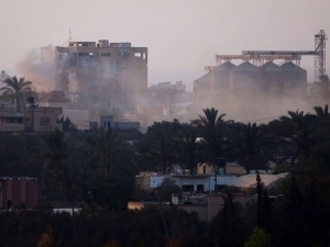 xotini olomon oz navbatida xususiy havaskor Nikol bilan porno sahnalar