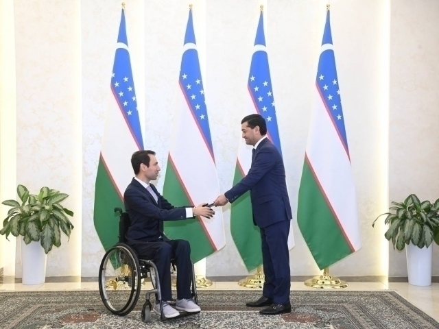 Oq külotli ayollar porno video