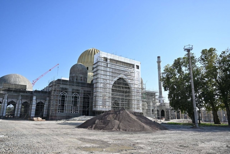  Qalampir uz