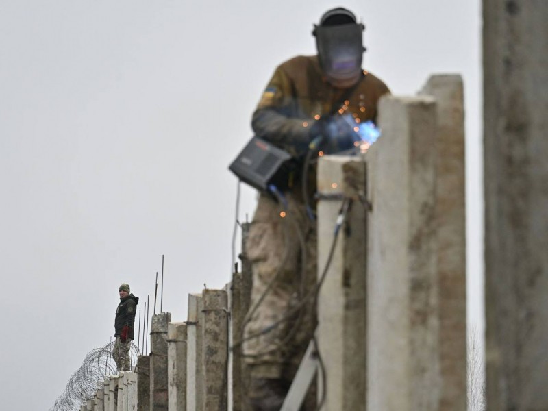 Украина бетон тўсиқ билан изоляция қилишга қарор қилди – Беларусь чегара қўмитаси