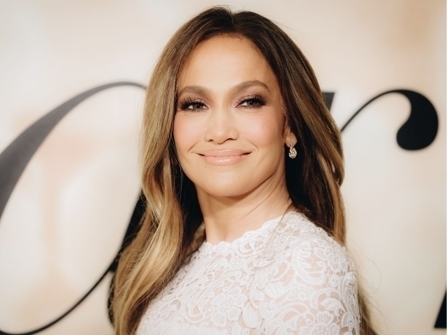 Porno video katta dumba külot ichida