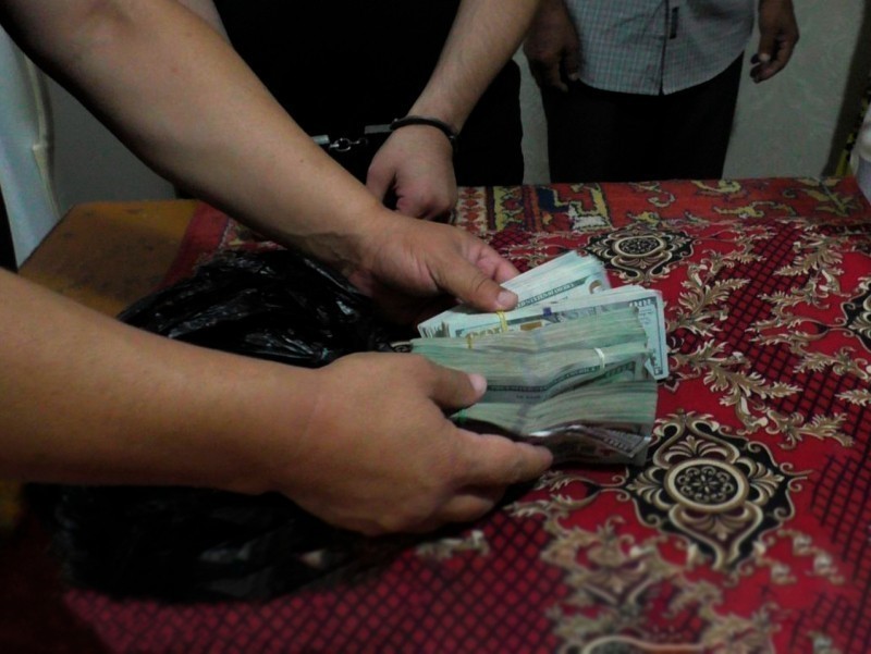 A group is arrested in Tashkent for stealing $ 265,000 from the house of a Chinese citizen