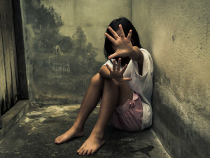 Poshnali qizlar bilan porno